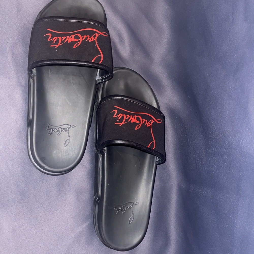 Men’s louboutin slides / sandals size11
